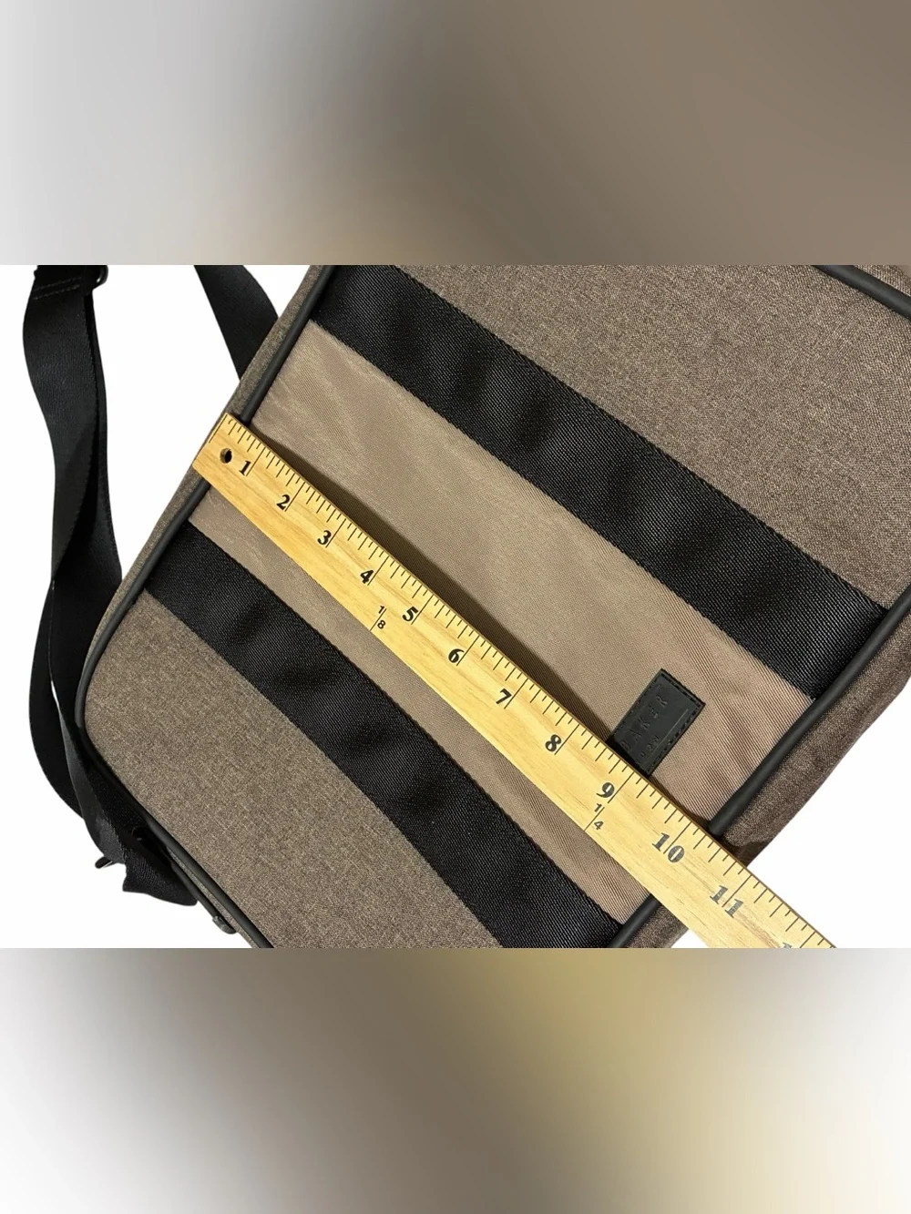 Ted Baker London Spiner Brown Tonal Block Messenger Crossbody Bag Adjustable